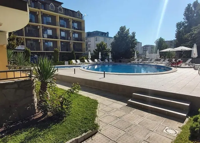 Rose Nesebar * Słoneczny Brzeg